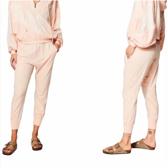 Young Fabulous & Broke Pants - YOUNG FABULOUS & BROKE Peach Joggers Size L NEW